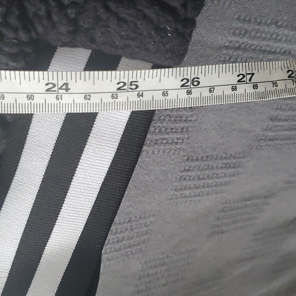 Jacket - Picture 15 of 15